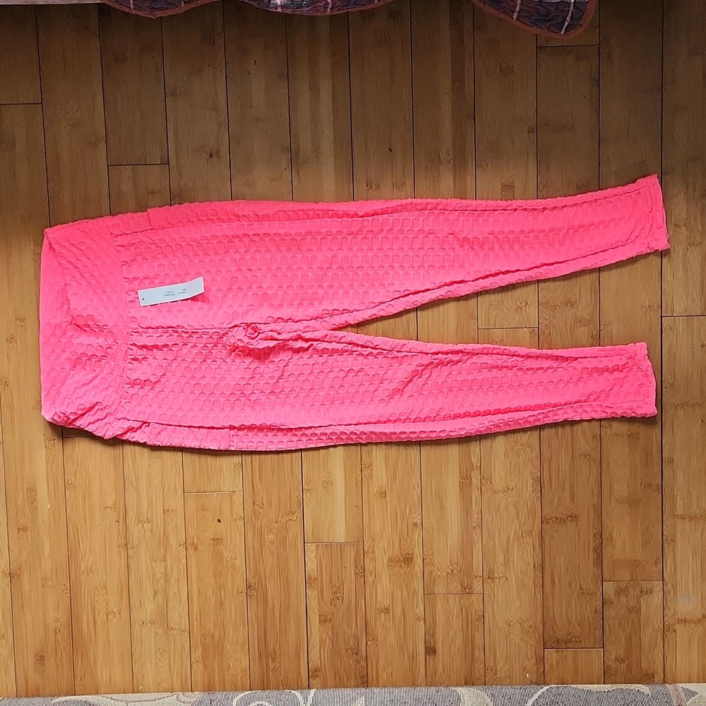 Bright barbie pink pants
